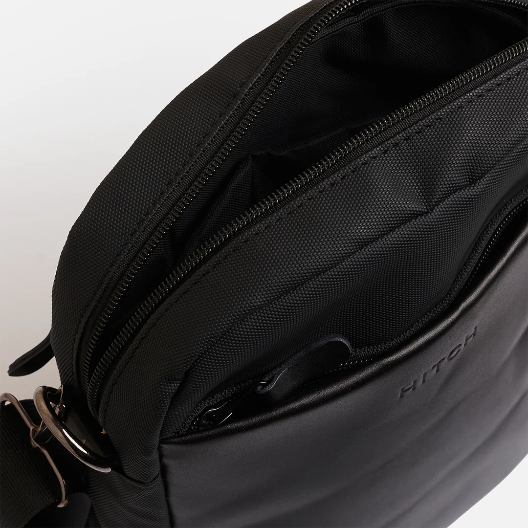 Courier - Crossbody Bag - Black - Image 5