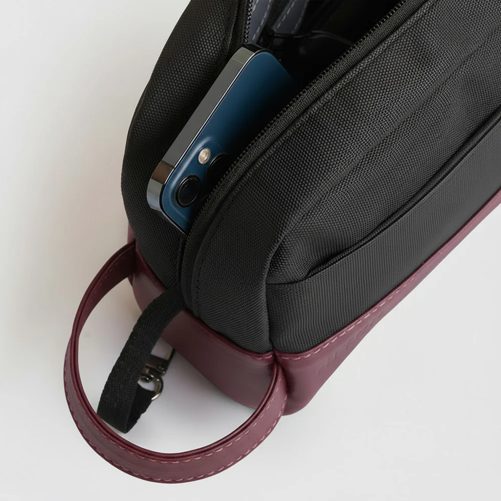 Pack — Compact Kit Bag - Black/Burgundy - Image 7