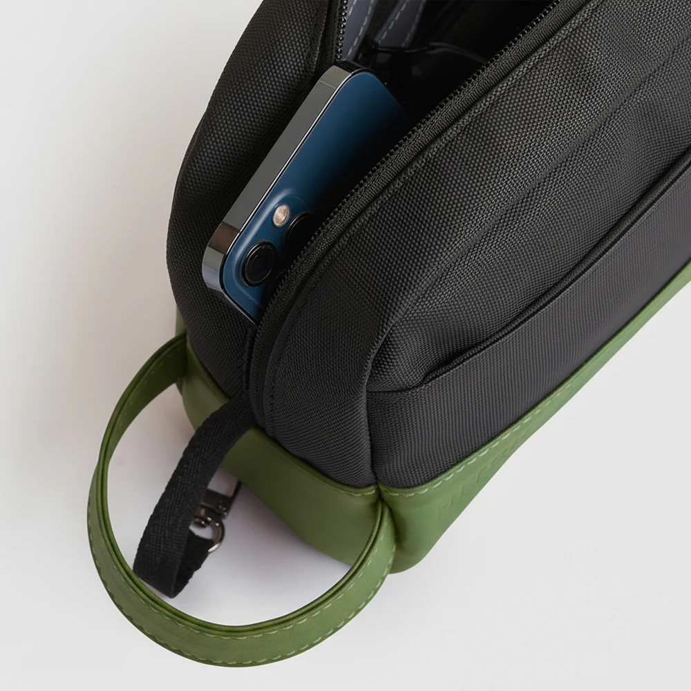 Pack — Compact Kit Bag - Black/Green - Image 7