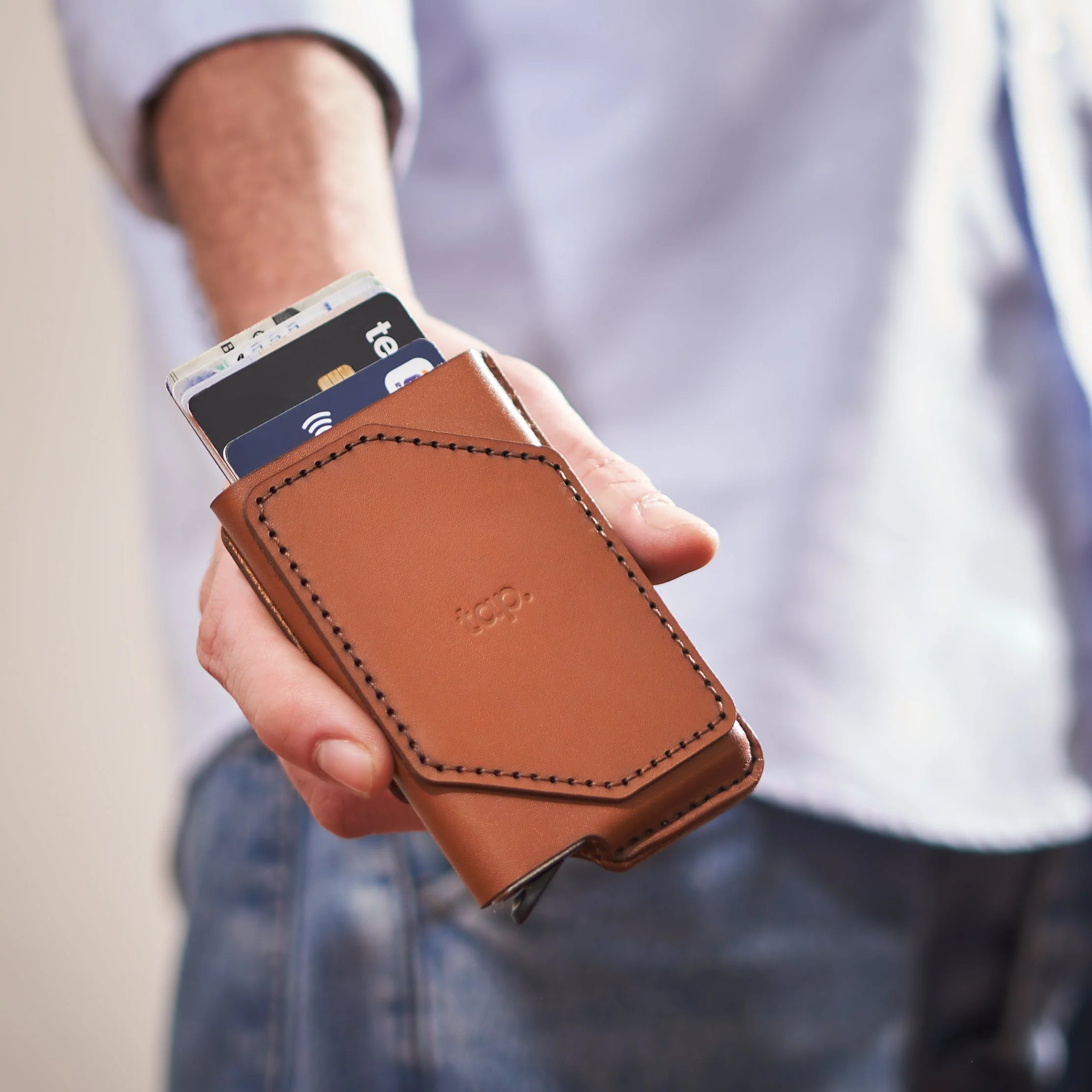 Tap Pocket™ - World’s Most Advanced NFC Cardholder - Image 10